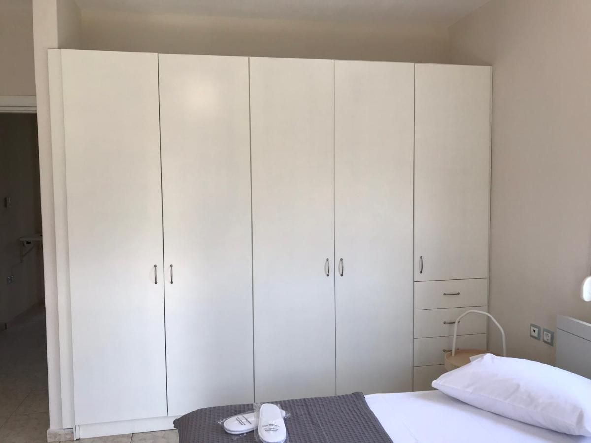 Dimeli 1 Apartment ปลากา ลิโตโคโร ภายนอก รูปภาพ