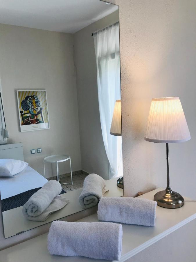 Dimeli 1 Apartment ปลากา ลิโตโคโร ภายนอก รูปภาพ