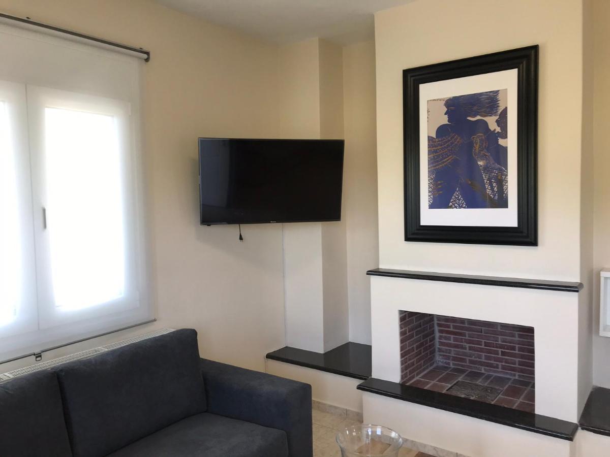 Dimeli 1 Apartment ปลากา ลิโตโคโร ภายนอก รูปภาพ